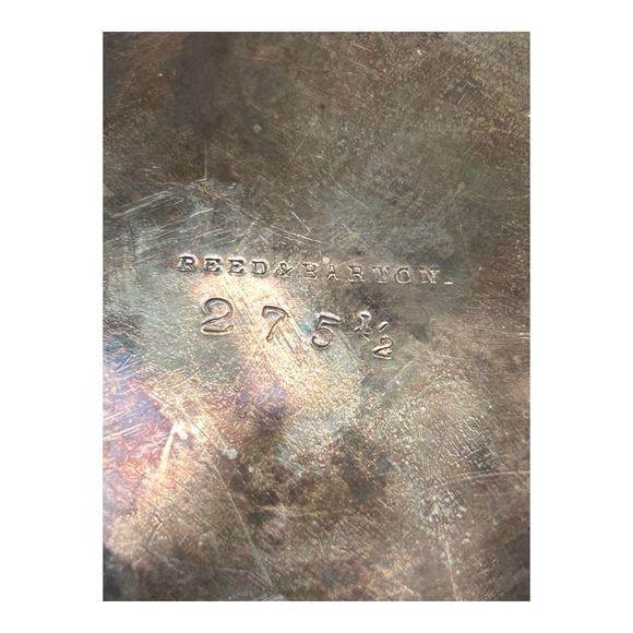 Reed & Barton SilverPlate covered  Jar #275 1/2  Floral engraved ball footed pot - Picture 6 of 8